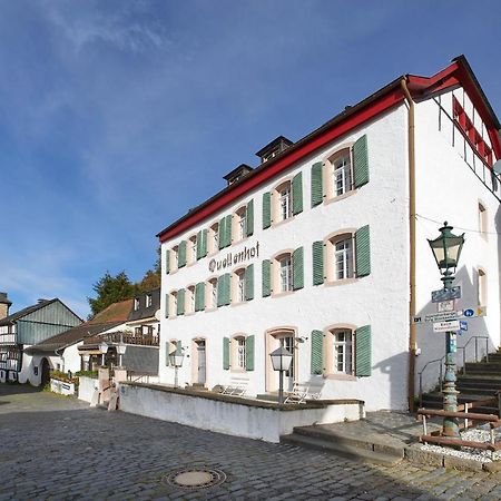 Quellenhof - Wohnen Im Denkmal - Wohnung "Ahr" Бланкенхайм Екстериор снимка